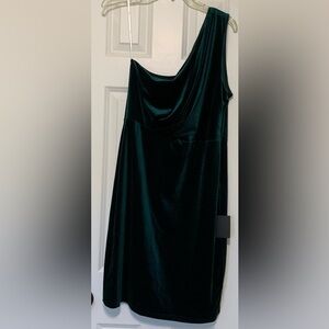 NWT XL Lulu's Women's Candlelit Date Forest Green Velvet One-Shoulder Dress